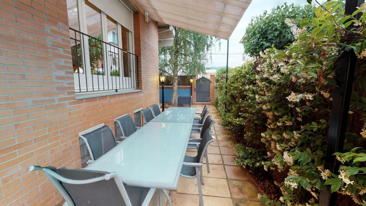 House Of Joy , Casa En Dom wakacyjny Banyoles